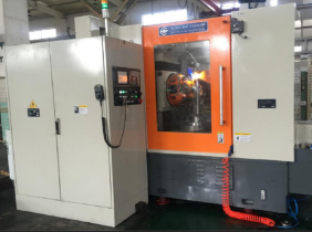 數(shù)控滾齒機(jī)